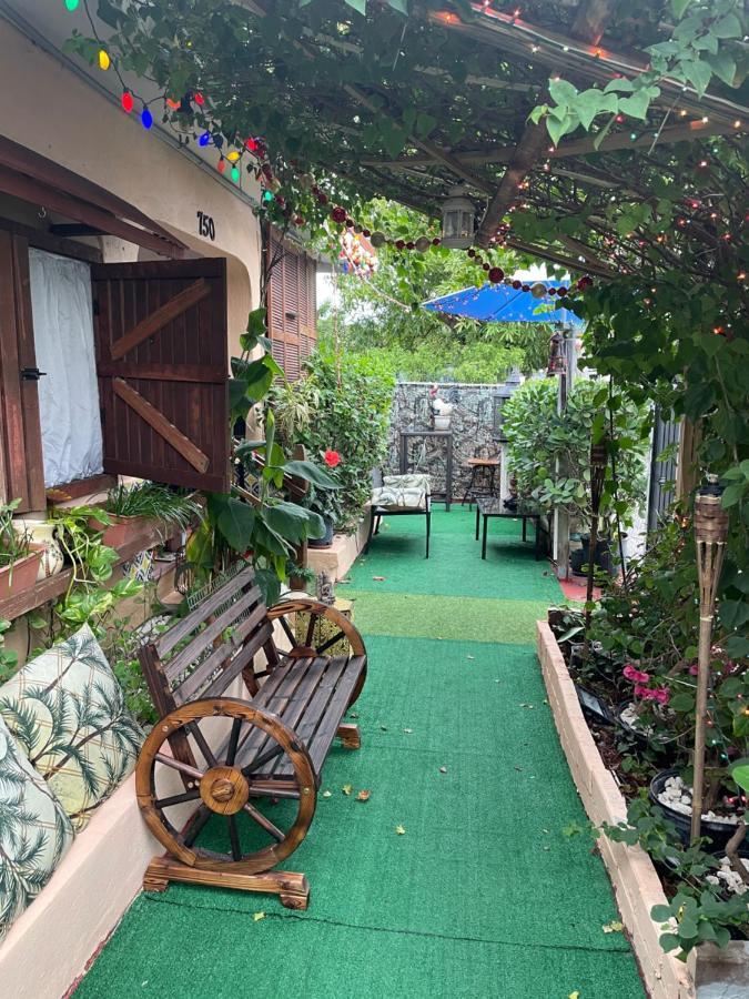 Habitacion Centrica Calle 8 Miami Dış mekan fotoğraf